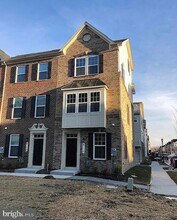 8110 Miner St in Greenbelt, MD - Building Photo - Building Photo