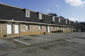 Sutton Village Apartments in Clarkston, GA - Building Photo - Building Photo