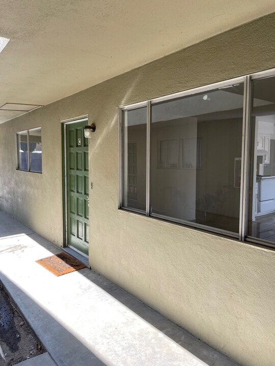 3101 W Caldwell Ave in Visalia, CA - Building Photo