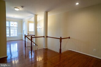 20868 Rockingham Terrace in Sterling, VA - Building Photo - Building Photo