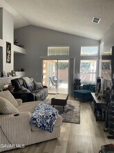 1408 Sweetgum Ave in Rosamond, CA - Building Photo - Building Photo