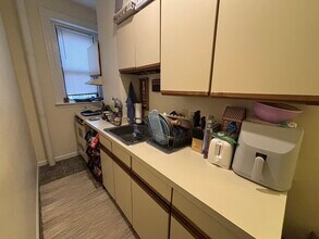 137 Peterborough St, Unit 16 in Boston, MA - Building Photo - Building Photo