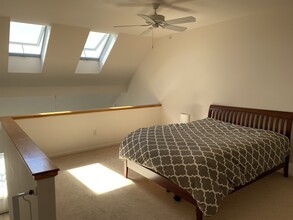 43 Forest Edge Dr in Hanover, NH - Building Photo - Building Photo