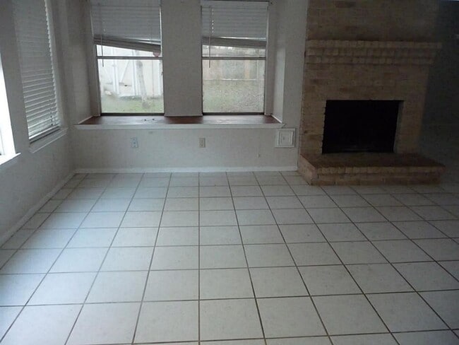 16622 Capewood Dr in Humble, TX - Building Photo - Building Photo
