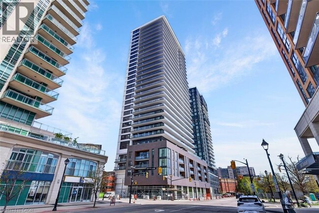 property at 2075 Lakeshore Rd.