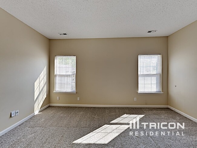 9897 Lakefield Ln in Avon, IN - Building Photo - Building Photo