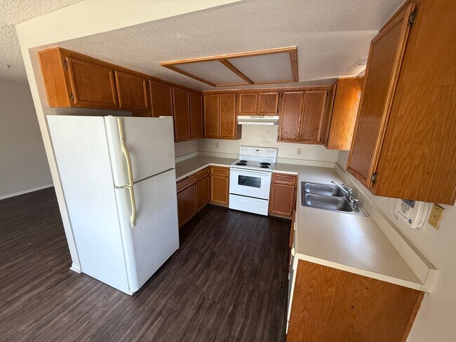 273 Alvarado St in Chula Vista, CA - Building Photo - Building Photo