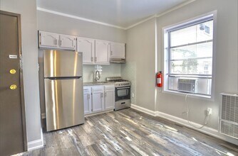 4901 MURPHY Pl in West New York, NJ - Building Photo - Building Photo