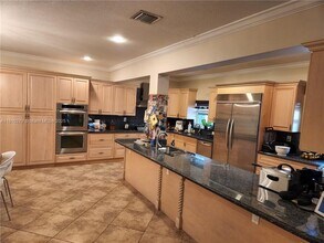 3701 Starboard Ave in Hollywood, FL - Building Photo - Building Photo