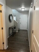 3301 NW 47th Dr in Camas, WA - Foto de edificio - Building Photo