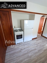 3725 S Clement Ave in Milwaukee, WI - Foto de edificio - Building Photo