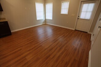 339 N College St in Auburn, AL - Building Photo - Building Photo