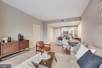 30 N 23rd St in Philadelphia, PA - Building Photo - Building Photo