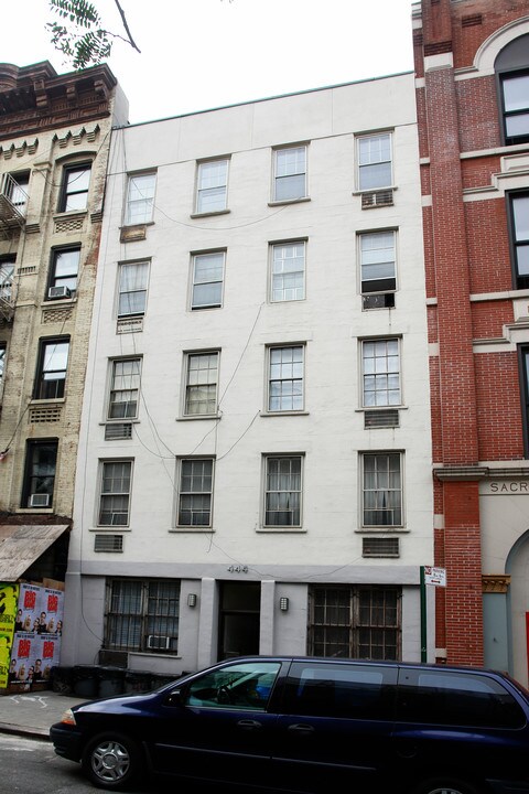 444 W 52nd St in New York, NY - Building Photo