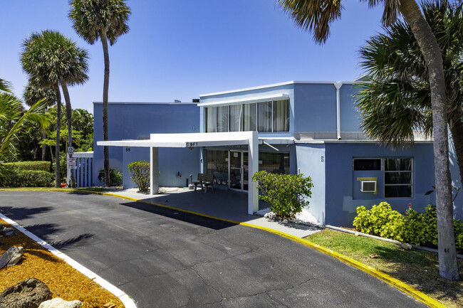 South Patrick Condos in Satellite Beach, FL - Building Photo - Building Photo