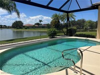 3518 Ocean Bluff Ct in Naples, FL - Foto de edificio - Building Photo