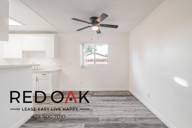 11134 Arminta St in Los Angeles, CA - Building Photo - Building Photo
