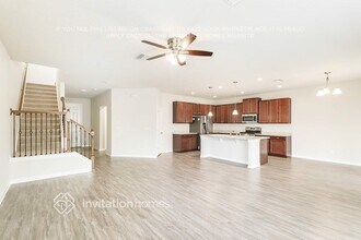 12233 Blue Pacific Dr in Riverview, FL - Building Photo - Building Photo