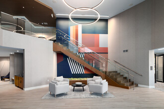 Avenir in St. Louis, MO - Building Photo - Interior Photo