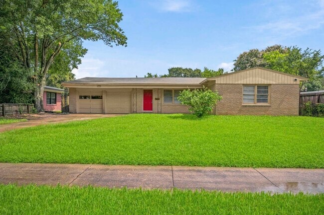 property at 410 22nd Ave N