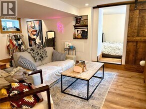 306 Wexford Ave S in Hamilton, ON - Building Photo - Building Photo