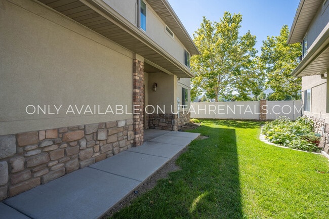 property at 12824 S Timber Run Dr