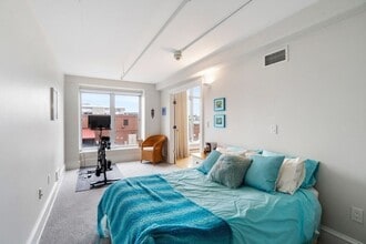 25 Channel Ctr St, Unit 1 in Boston, MA - Foto de edificio - Building Photo