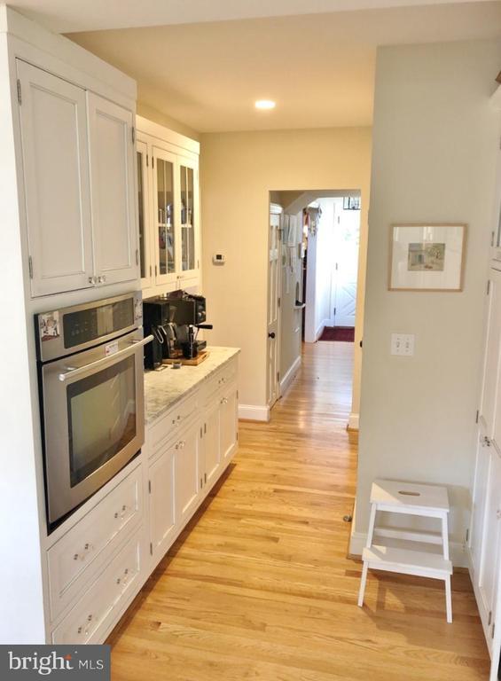 property at 5603 Chevy Chase Pkwy NW