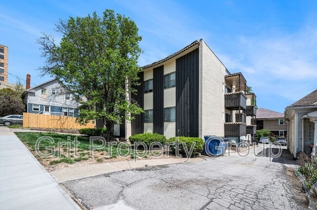 4903 Walnut St in Kansas City, MO - Building Photo - Building Photo
