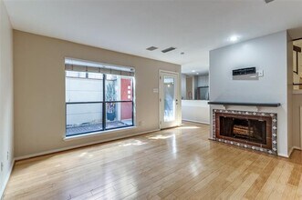 3949 Buena Vista St in Dallas, TX - Building Photo - Building Photo