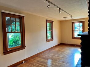 227 Danbury Rd in New Milford, CT - Building Photo - Building Photo