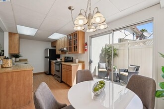 1504 137th Ave in San Leandro, CA - Building Photo - Building Photo