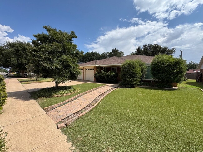 property at 4907 62nd St