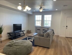 498 1225 N in Cedar City, UT - Building Photo - Building Photo