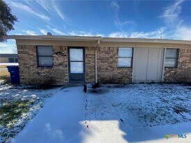 301 Bonnie Ln in Copperas Cove, TX - Building Photo