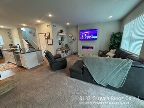 3137 Clover Ridge Dr in Chaska, MN - Building Photo - Building Photo