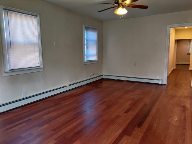 175 Concord Ave, Unit 1 in Cambridge, MA - Foto de edificio - Building Photo