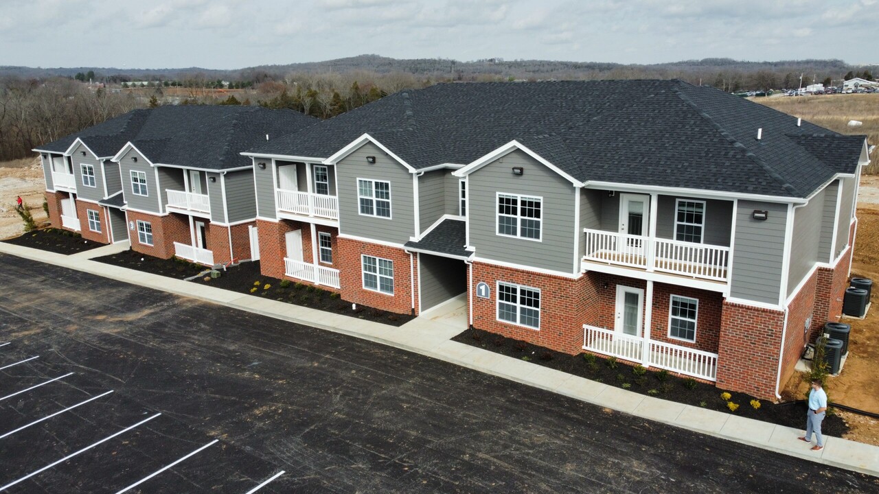 Oxford Square in Bowling Green, KY - Building Photo