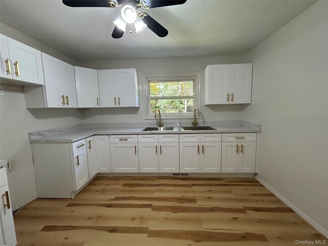 6 Tanager Rd in Monroe, NY - Building Photo - Building Photo