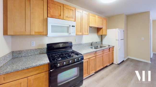 1281 W 37th Pl in Los Angeles, CA - Building Photo - Building Photo