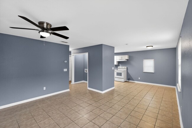 1000 Transmitter Rd, Unit B4