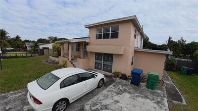 14931 NE 7th Ct in Miami, FL - Building Photo - Building Photo