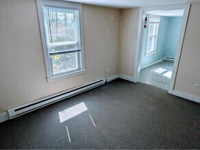 4 Academy St-Unit -2 in Stamford, NY - Building Photo - Building Photo