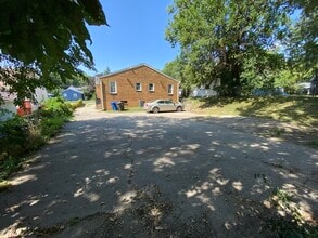 1413 63rd St in Des Moines, IA - Building Photo - Building Photo