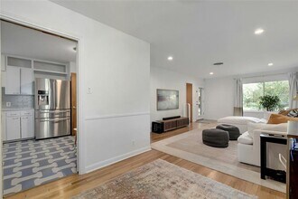 1500 Northridge Dr in Austin, TX - Building Photo - Building Photo