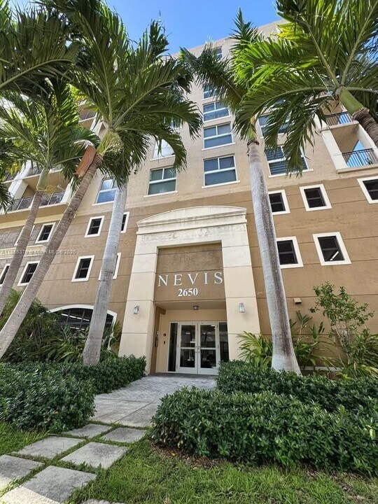 2650 SW 37th Ave in Miami, FL - Foto de edificio