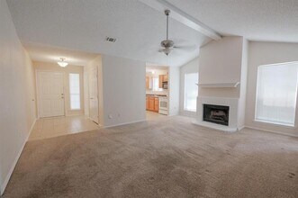 10216 Lone Eagle Ct in Fort Worth, TX - Building Photo - Building Photo