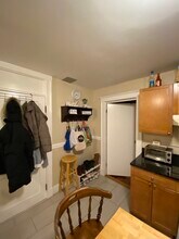 221 Hanover St, Unit 3 in Boston, MA - Building Photo - Building Photo