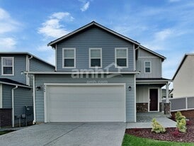 4744 85th Dr NE in Marysville, WA - Building Photo