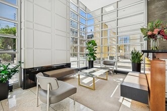 700 N Larrabee St in Chicago, IL - Building Photo - Building Photo